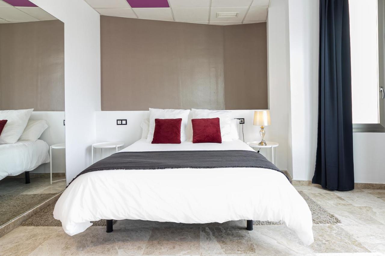 Saenz Suites Gallery By Bossh! Apartments 말라가 외부 사진