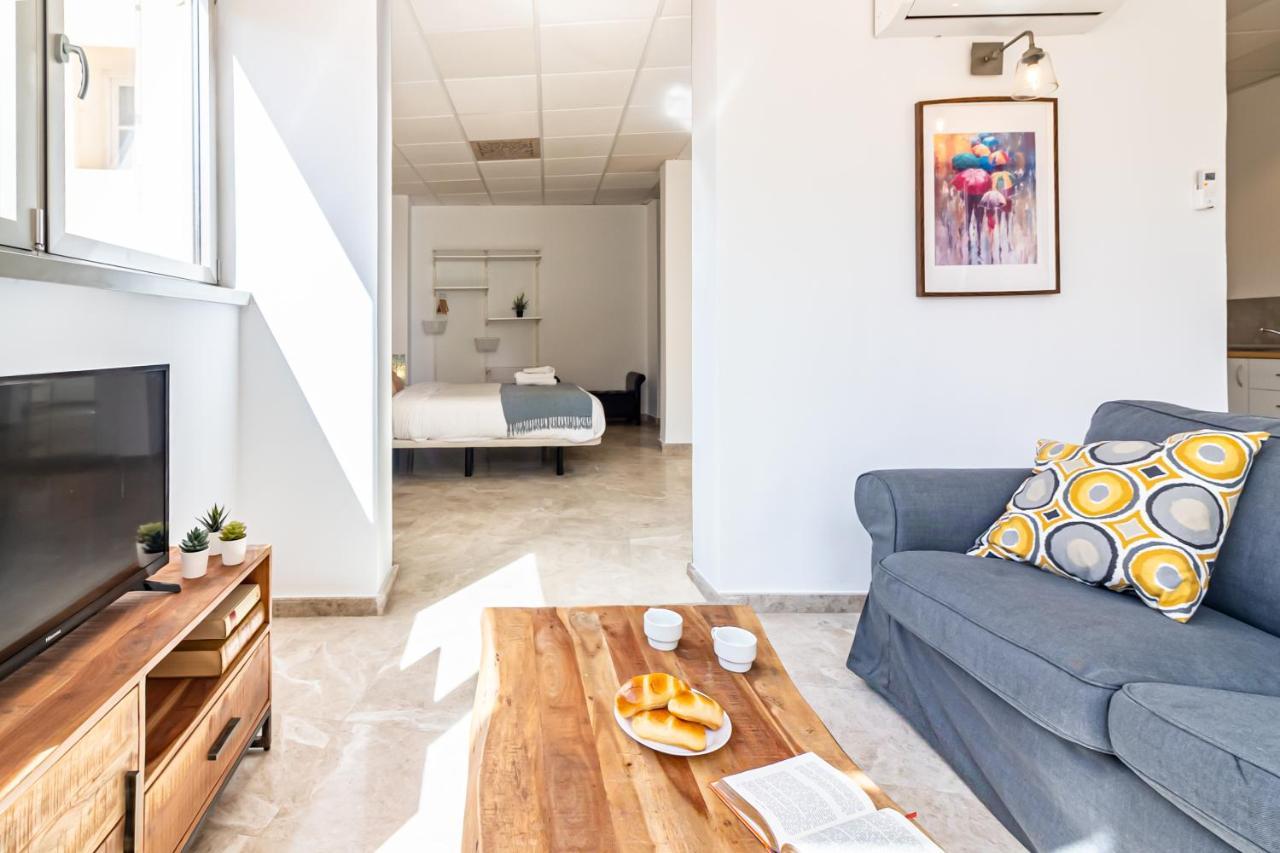 Saenz Suites Gallery By Bossh! Apartments 말라가 외부 사진