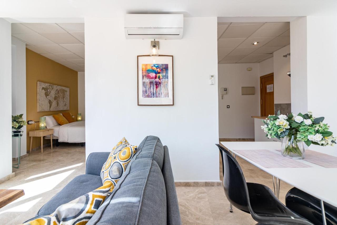 Saenz Suites Gallery By Bossh! Apartments 말라가 외부 사진