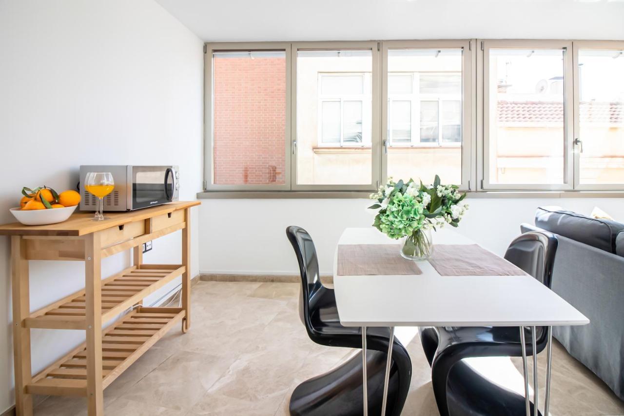 Saenz Suites Gallery By Bossh! Apartments 말라가 외부 사진